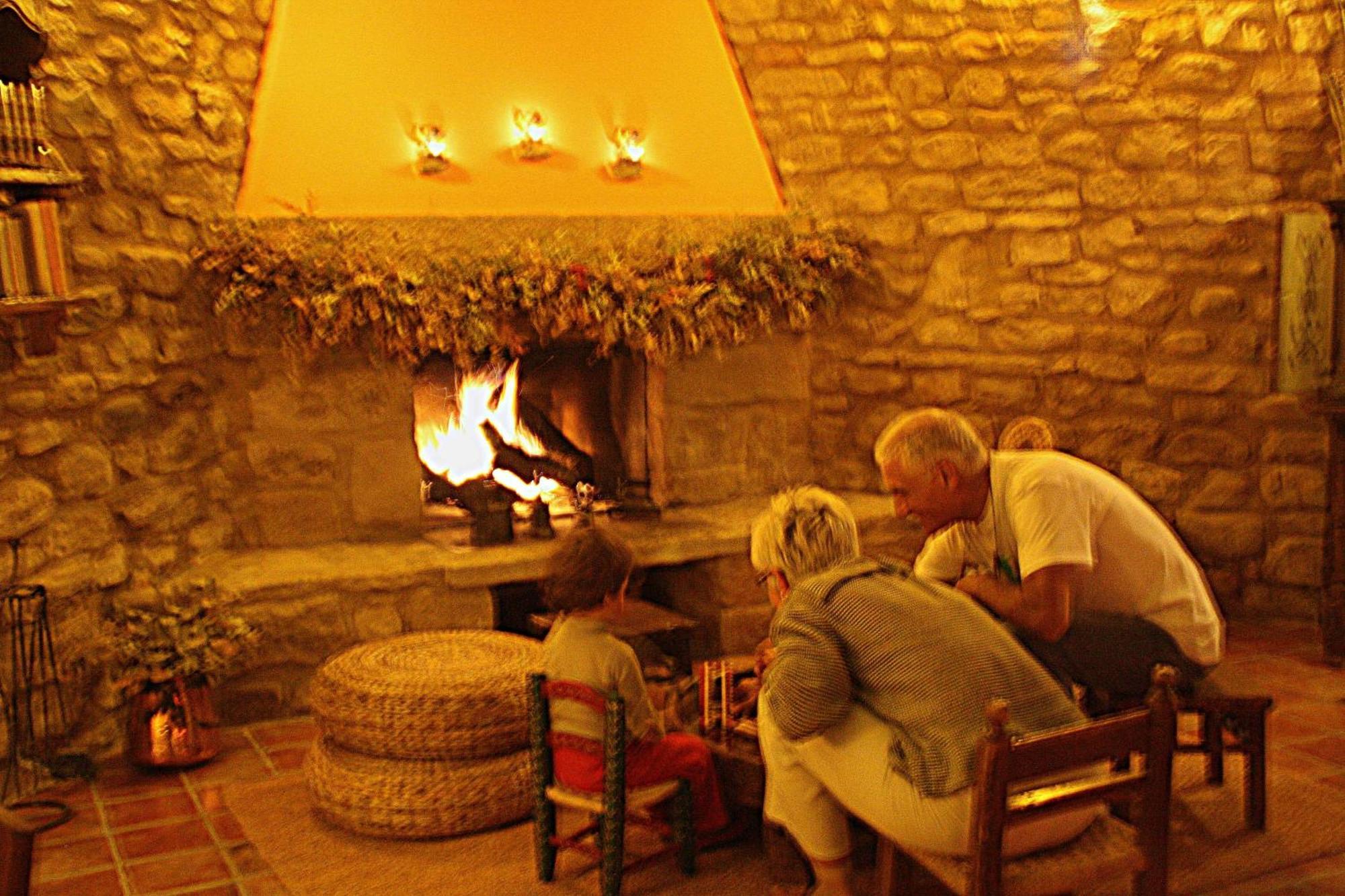 El Corral De Concilio Pension Buitenkant foto